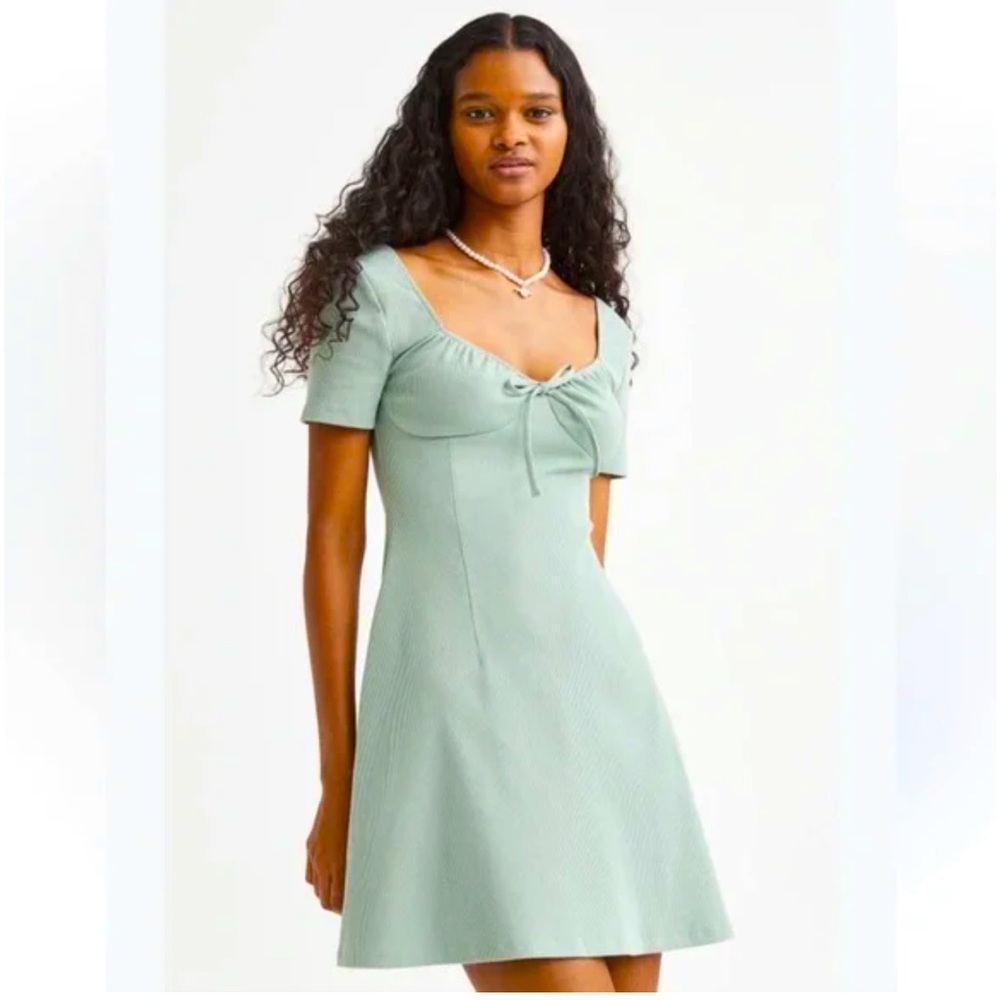 H&M Ribbed Dress Women XL Soft Green Sweetheart Neckline TieDetailed Cotton 54%